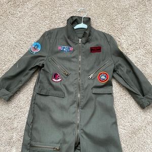 Top Gun costume